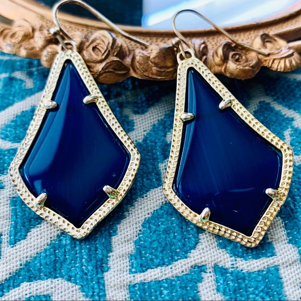 Kendra Scott Alex Navy Cat’s Eye Gold Drop